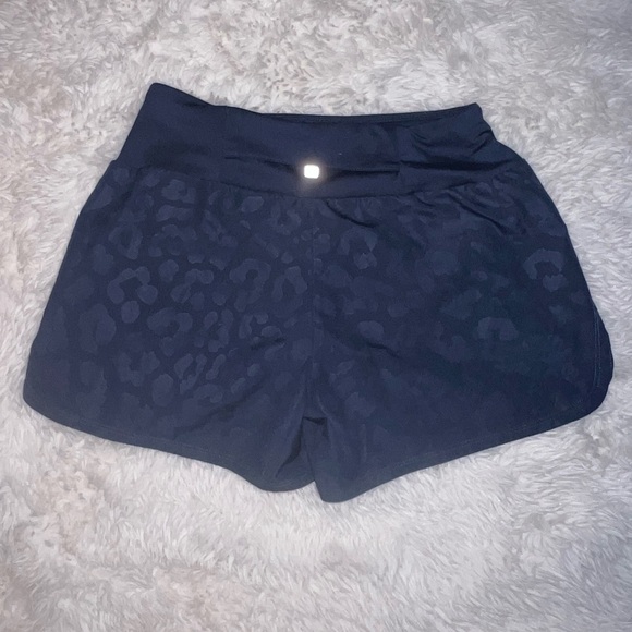 Nike Blue Leopard Shorts - Picture 3 of 4
